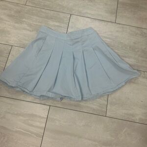 American eagle pleaded skirt with zipper on back size 6 blue